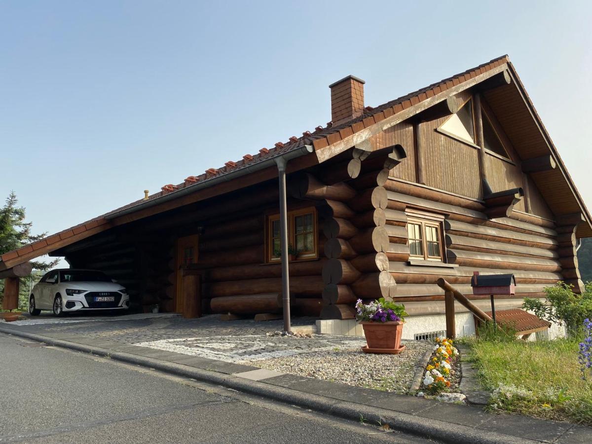 Traumhaftes Blockhaus Am Rhein Villa Kamp-Bornhofen Bagian luar foto